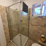 Casa 3*