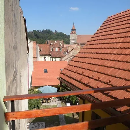 Casa Corona 3*